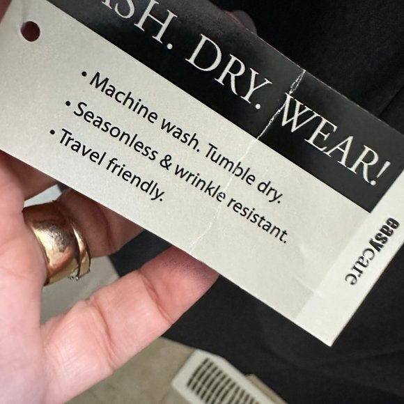 Jones New York - Never Worn Skirt (matching blazer available) - Picture 4 of 4